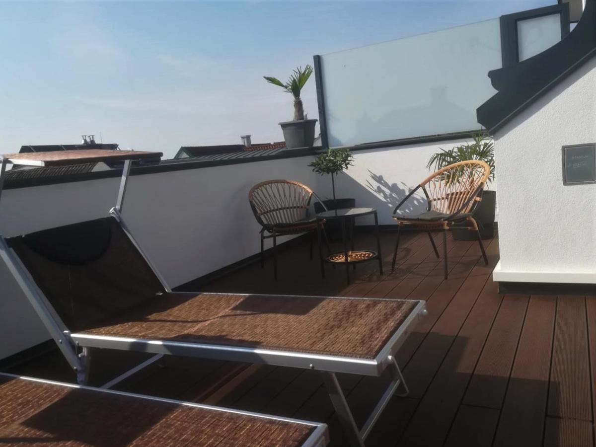 Penthouse Griemann 2 Fuer Max 4 Personen Mit Eigener Grosser Dachterrasse Zum Relaxen! Appartement *