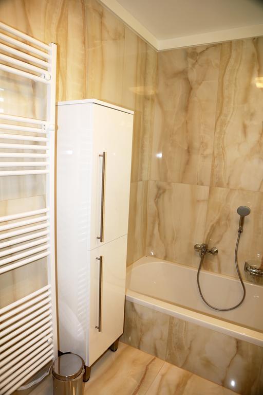 Penthouse Griemann 2 Fuer Max 4 Personen Mit Eigener Grosser Dachterrasse Zum Relaxen! Appartement